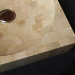 Vasque de bois de bout carrée